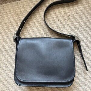 Coach Black leather crossbody shoulder bag